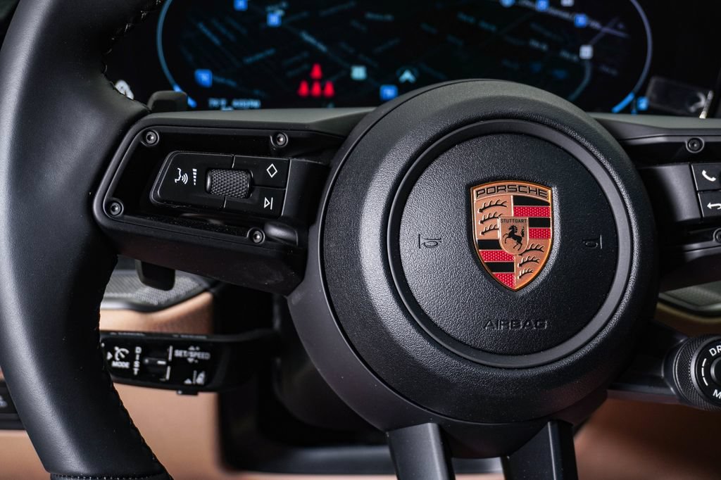 New 2026 Porsche Cayenne Coupe AWD/4WD image 20