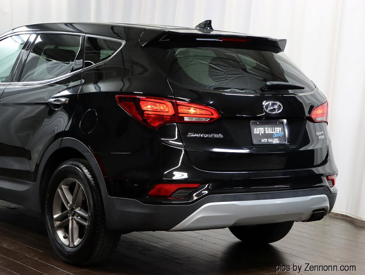 Used 2017 Hyundai Santa Fe Sport AWD/4WD image 8