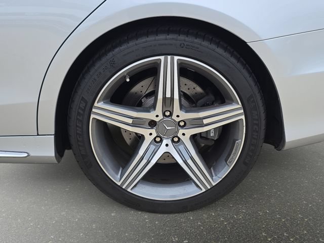 Used 2014 Mercedes-Benz S 63 AMG 4MATIC Sedan image 37