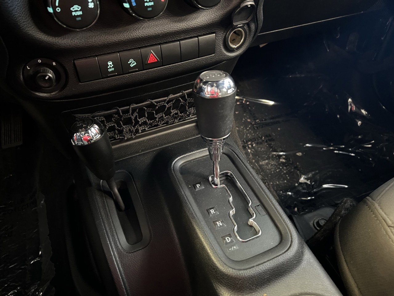 Used 2018 Jeep Wrangler Unlimited Sport S image 17