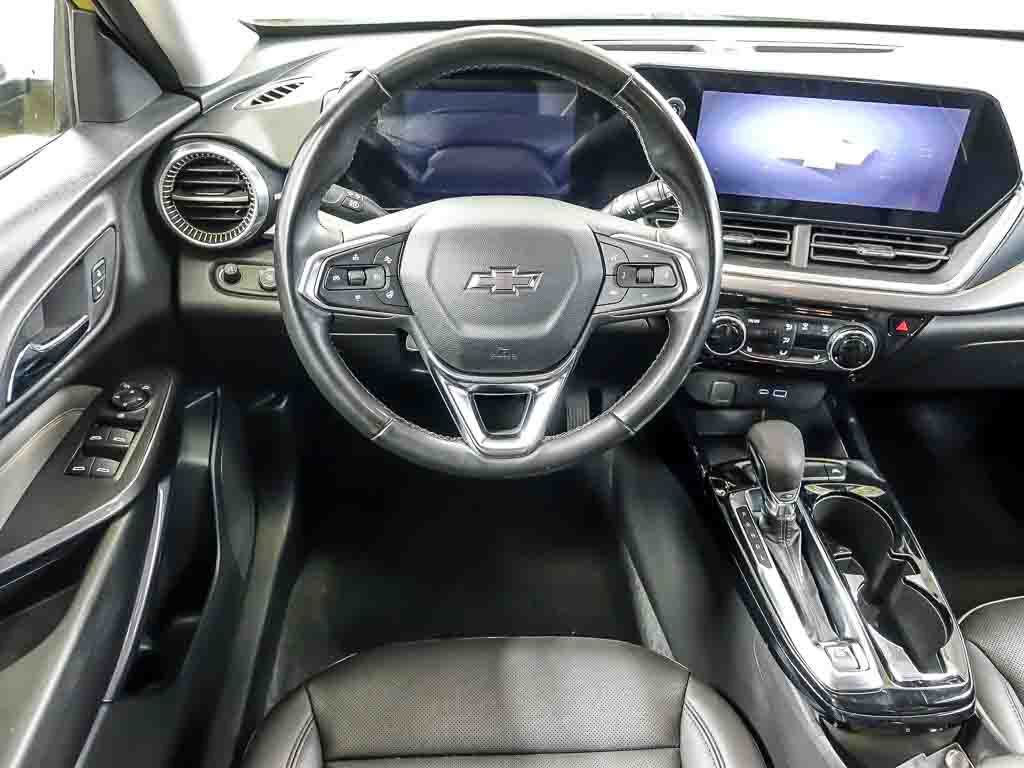 Used 2024 Chevrolet Trax ACTIV w/ Driver Confidence Package FWD image 13