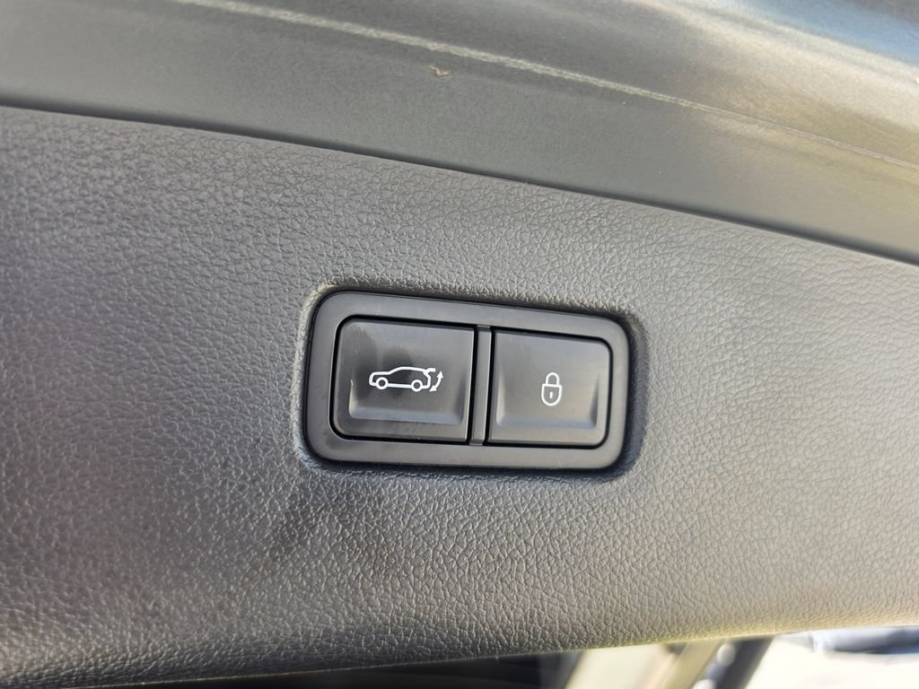 Used 2025 Genesis GV80 2.5T Standard AWD/4WD image 13