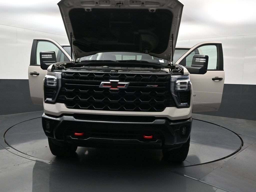 Used 2026 Chevrolet Silverado 2500 ZR2 AWD/4WD image 37