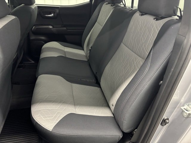 Used 2020 Toyota Tacoma 4x4 Double Cab image 10