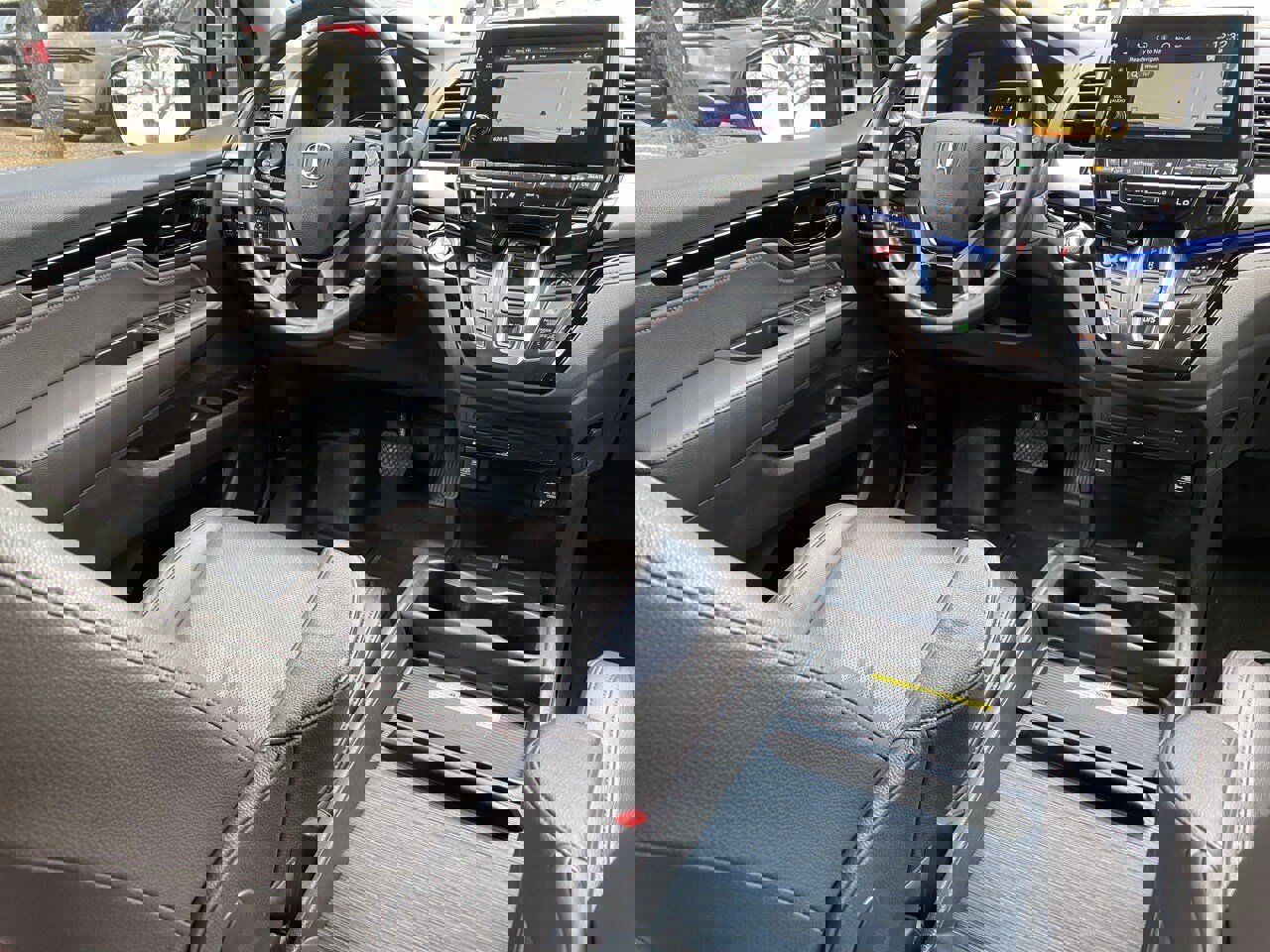 Used 2018 Honda Odyssey Elite image 16