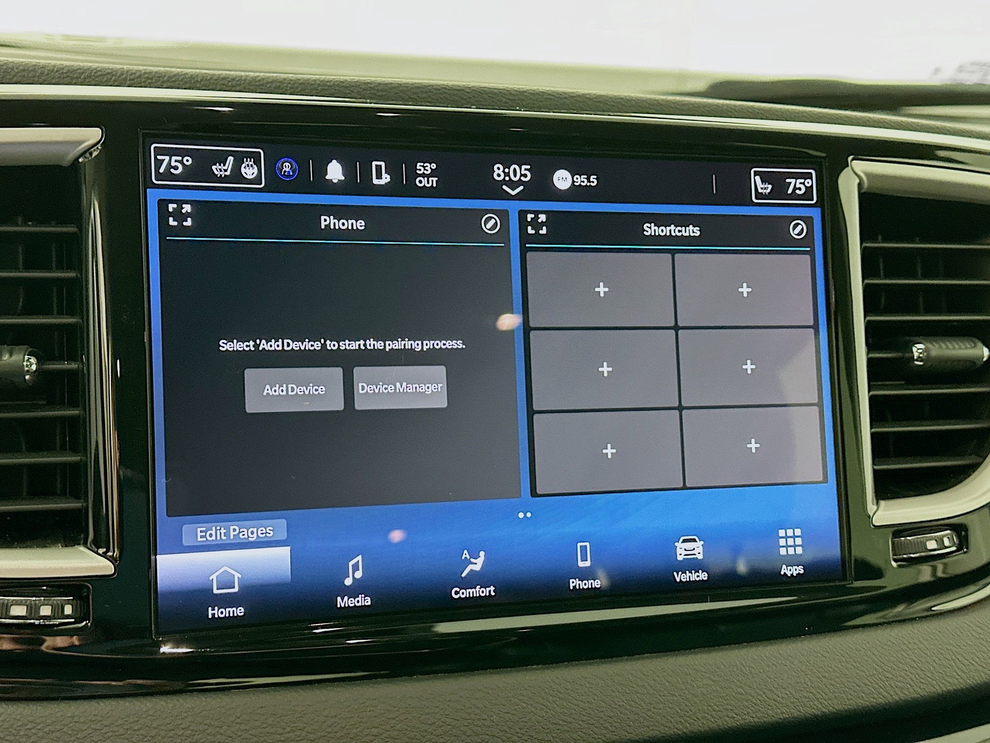 Used 2023 Chrysler Pacifica Touring-L image 19