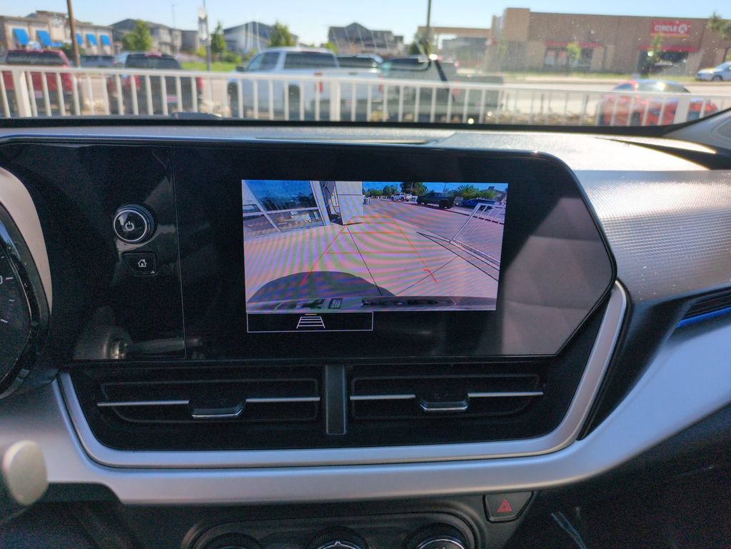 Used 2026 Chevrolet Trax LS FWD image 20