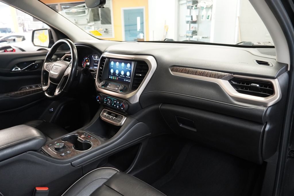 Used 2020 GMC Acadia Denali w/ Trailering Package AWD/4WD image 39