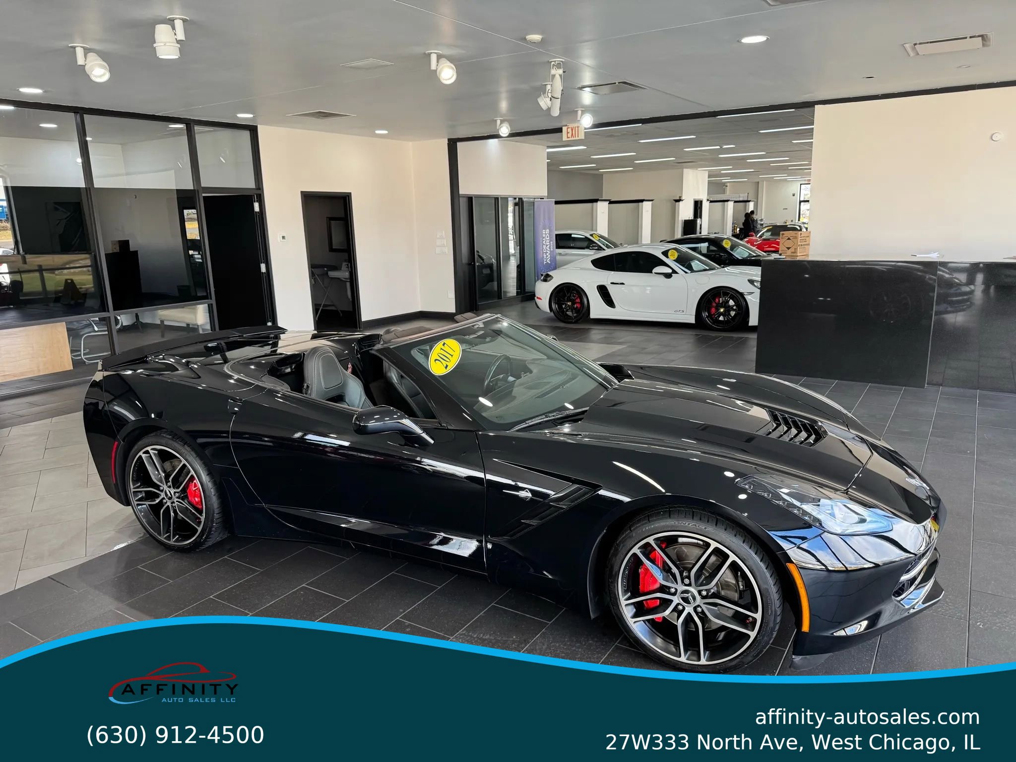 Used 2017 Chevrolet Corvette Stingray Convertible w/ Battery Protection Package image 1