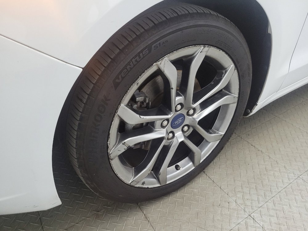 Used 2020 Ford Fusion SEL FWD image 31