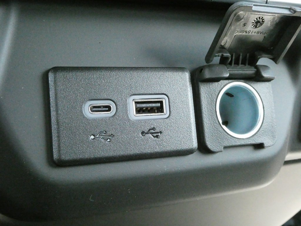 New 2025 GMC Sierra 2500 Pro w/ 1SA Pro Safety Plus Package image 15