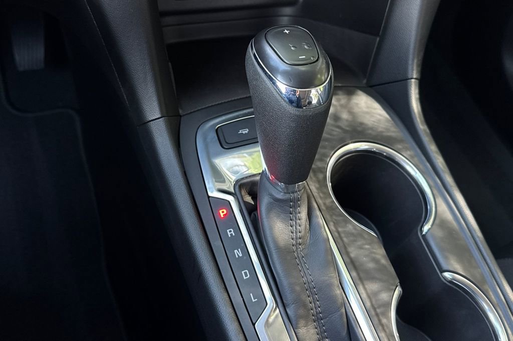 Used 2020 Chevrolet Equinox LT w/ Sport Edition FWD image 25