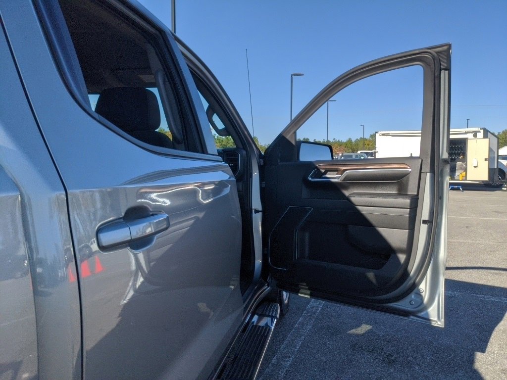 Used 2023 Chevrolet Silverado 1500 RST image 51