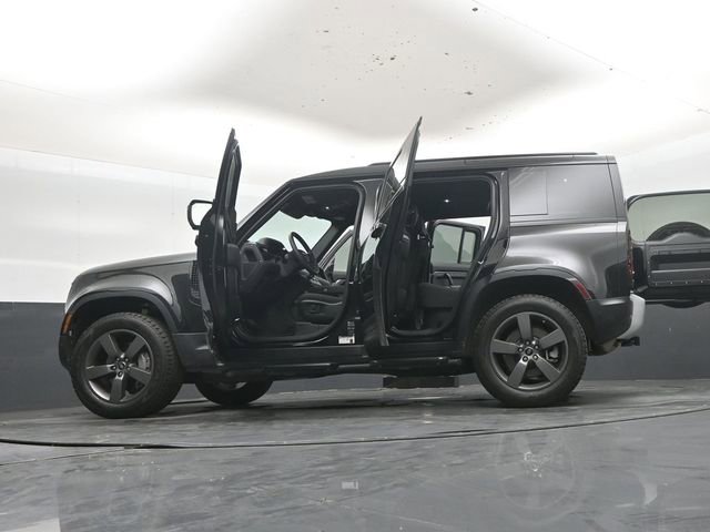Used 2025 Land Rover Defender 110 S AWD/4WD image 54