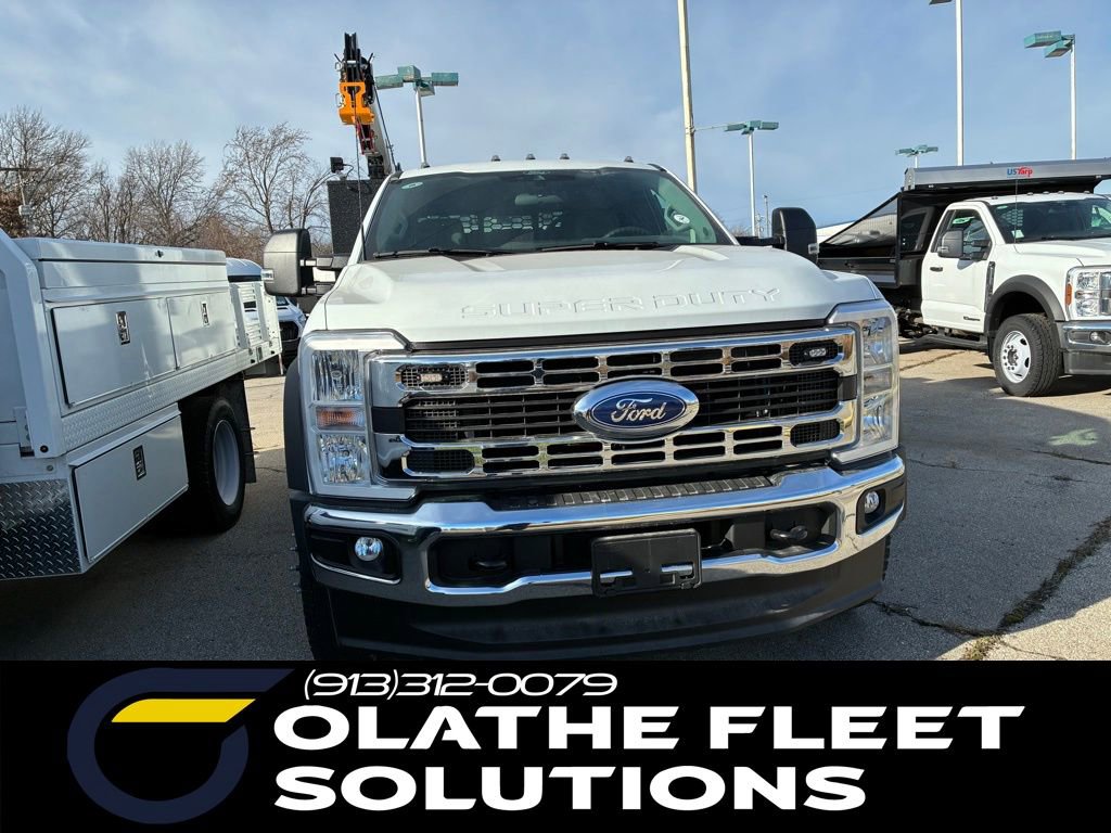 New 2026 Ford F550 4x4 Supercab Super Duty image 7