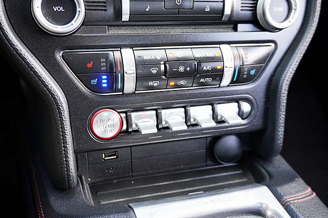 Used 2019 Ford Mustang GT Premium w/ Equipment Group 401A RWD image 38