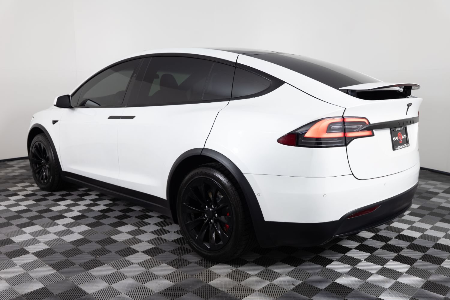 Used 2020 Tesla Model X Performance AWD/4WD image 5