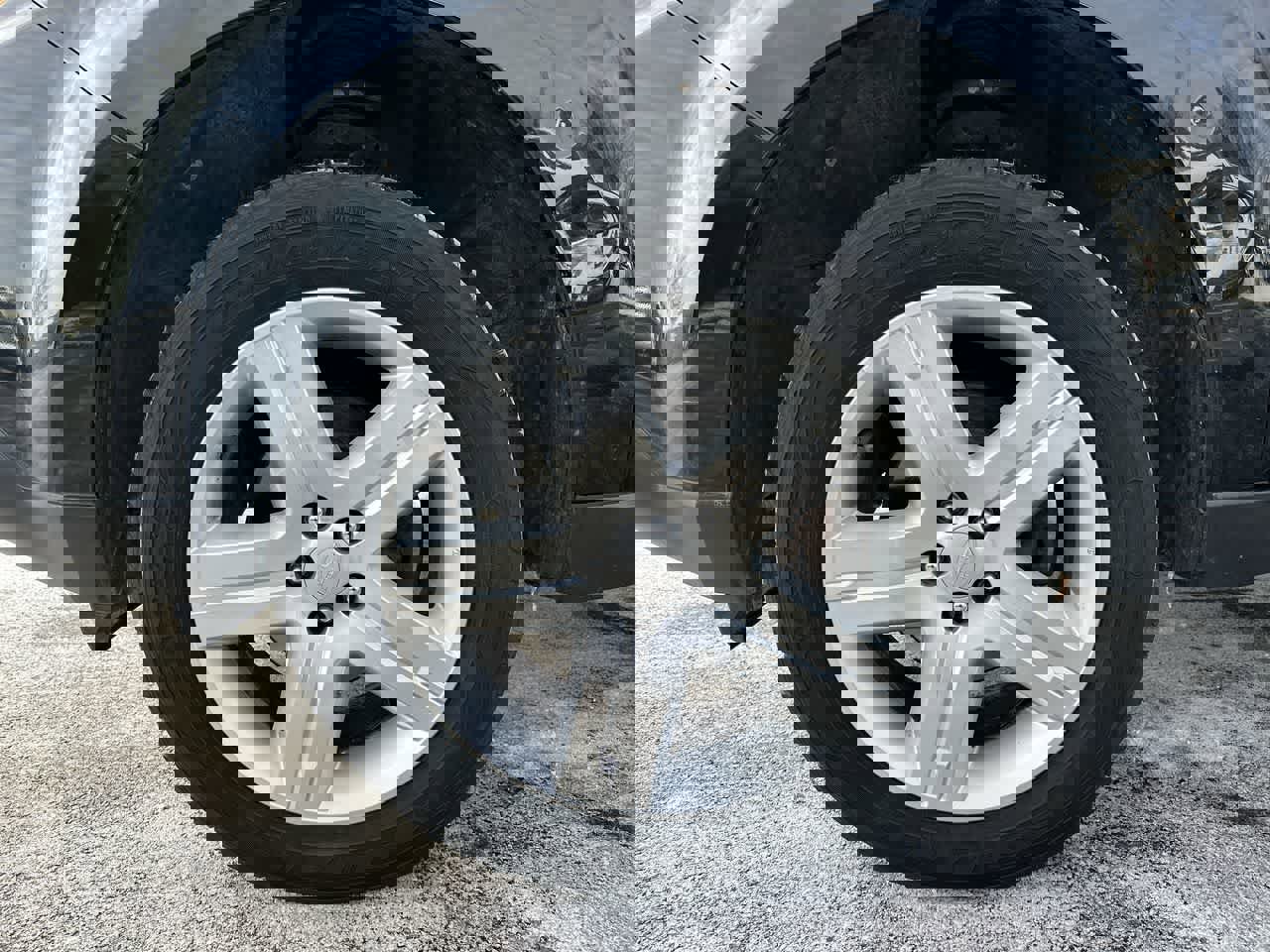 Used 2009 Subaru Forester 2.5X image 19