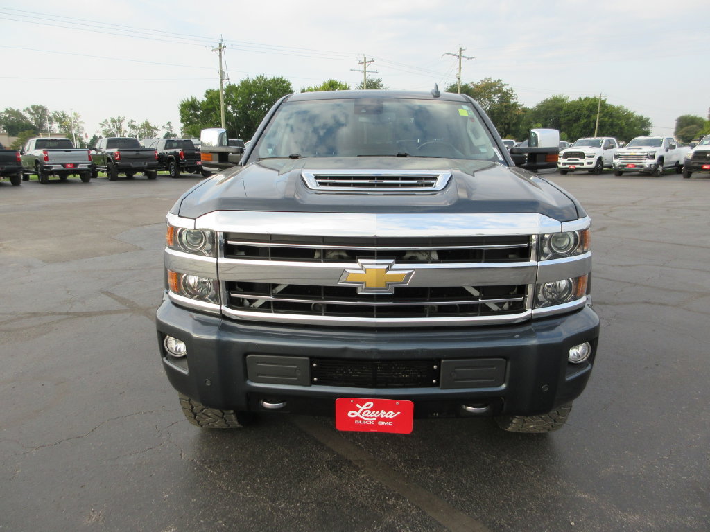 Used 2019 Chevrolet Silverado 2500 High Country w/ Duramax Plus Package AWD/4WD image 15