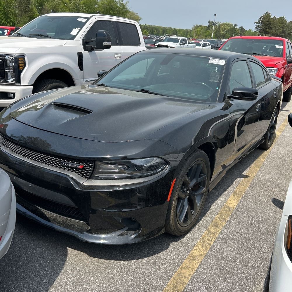 Used 2019 Dodge Charger GT w/ Plus Group image 2