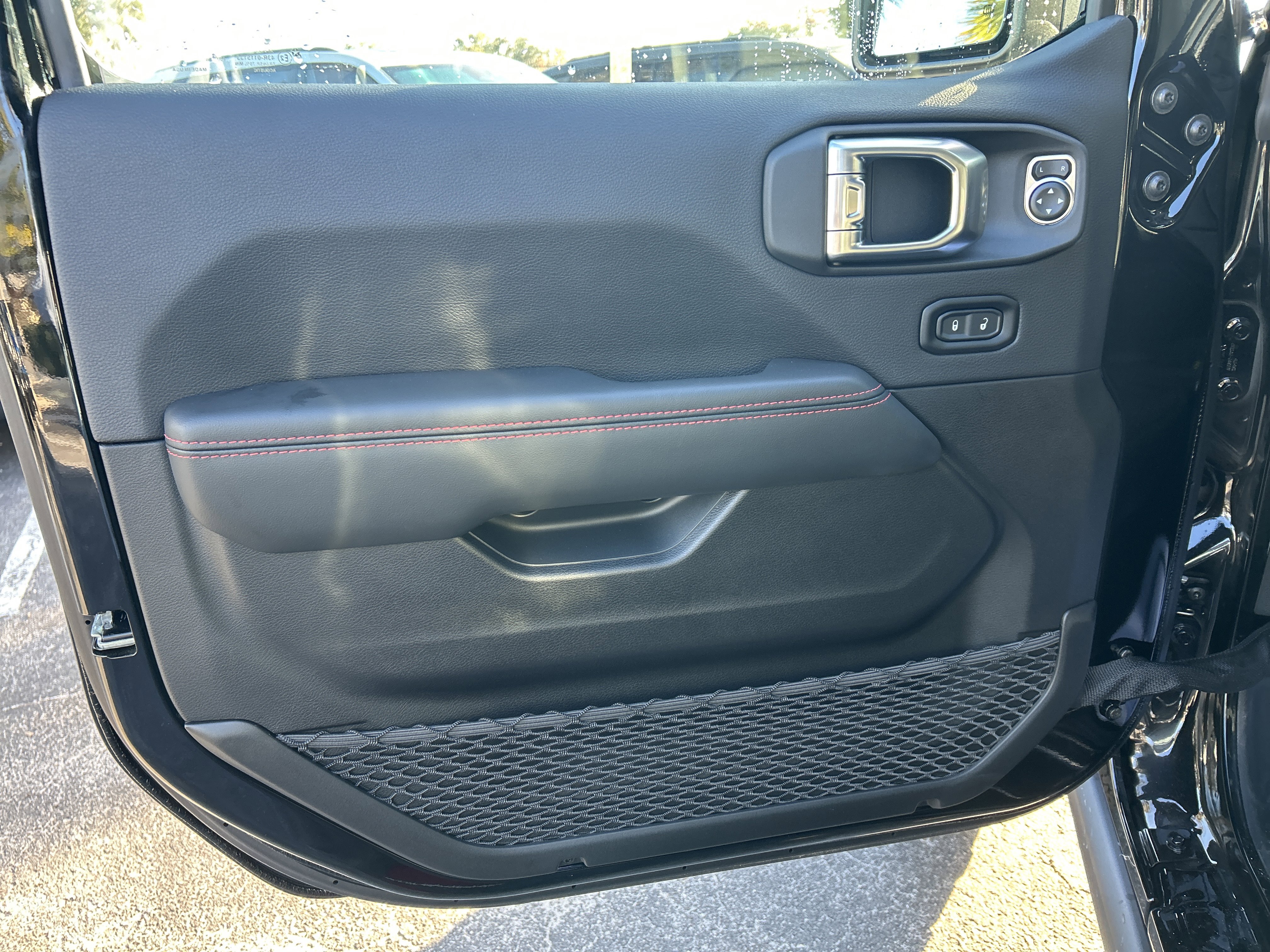 New 2026 Jeep Wrangler Unlimited Rubicon image 10