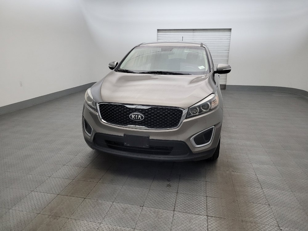 Used 2017 Kia Sorento L FWD image 15