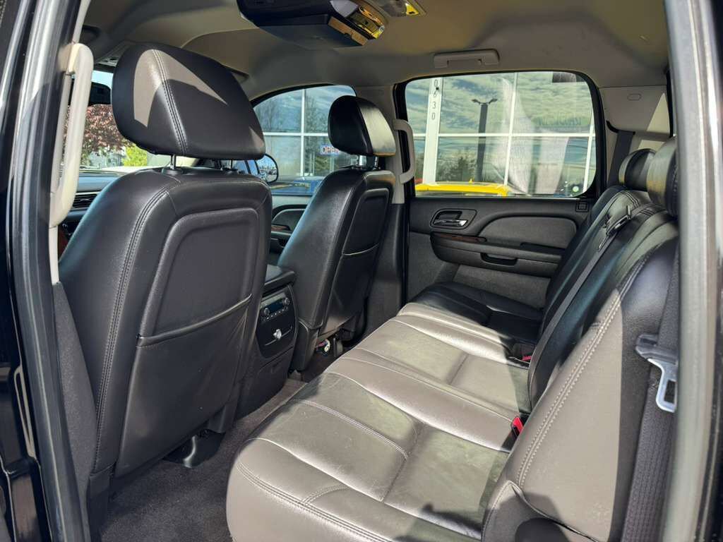 Used 2008 Chevrolet Silverado 2500 LTZ w/ Safety Package AWD/4WD image 21