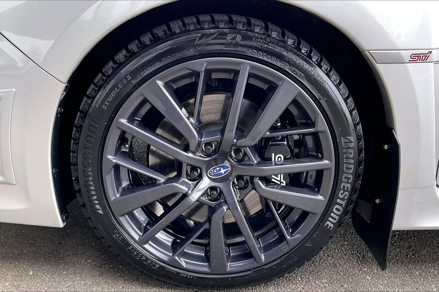 Used 2011 Subaru Impreza WRX STI image 21