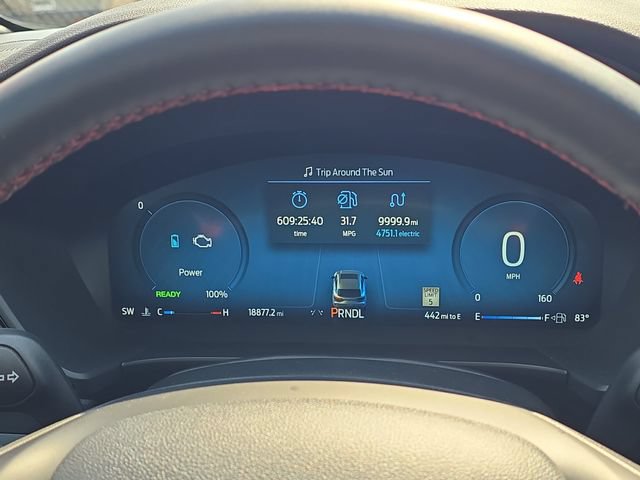 Used 2025 Ford Escape ST-Line Elite w/ Premium Technology Package AWD/4WD image 18