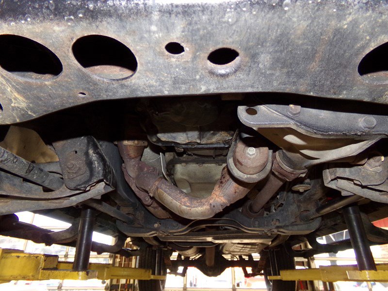 Used 2004 Ford Explorer Sport Trac XLT AWD/4WD image 90