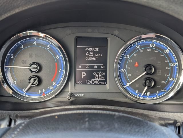 Used 2017 Toyota Corolla LE FWD image 18