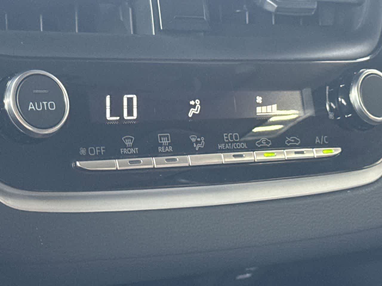 Used 2025 Toyota Corolla LE FWD image 20