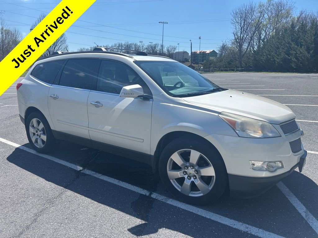 Used 2012 Chevrolet Traverse LTZ image 9
