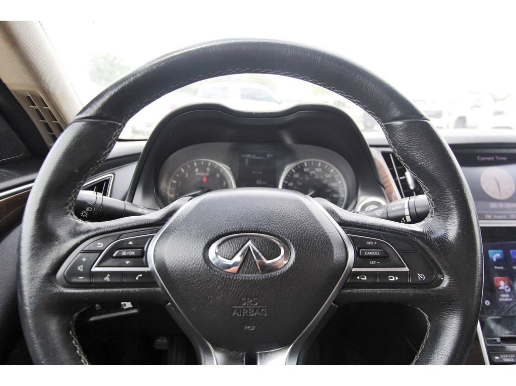 Used 2019 INFINITI Q50 Luxe image 9