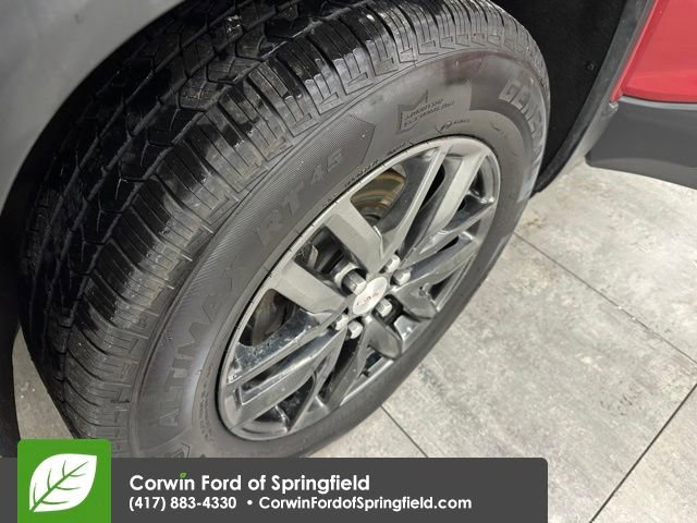 Used 2019 GMC Acadia SLT image 36