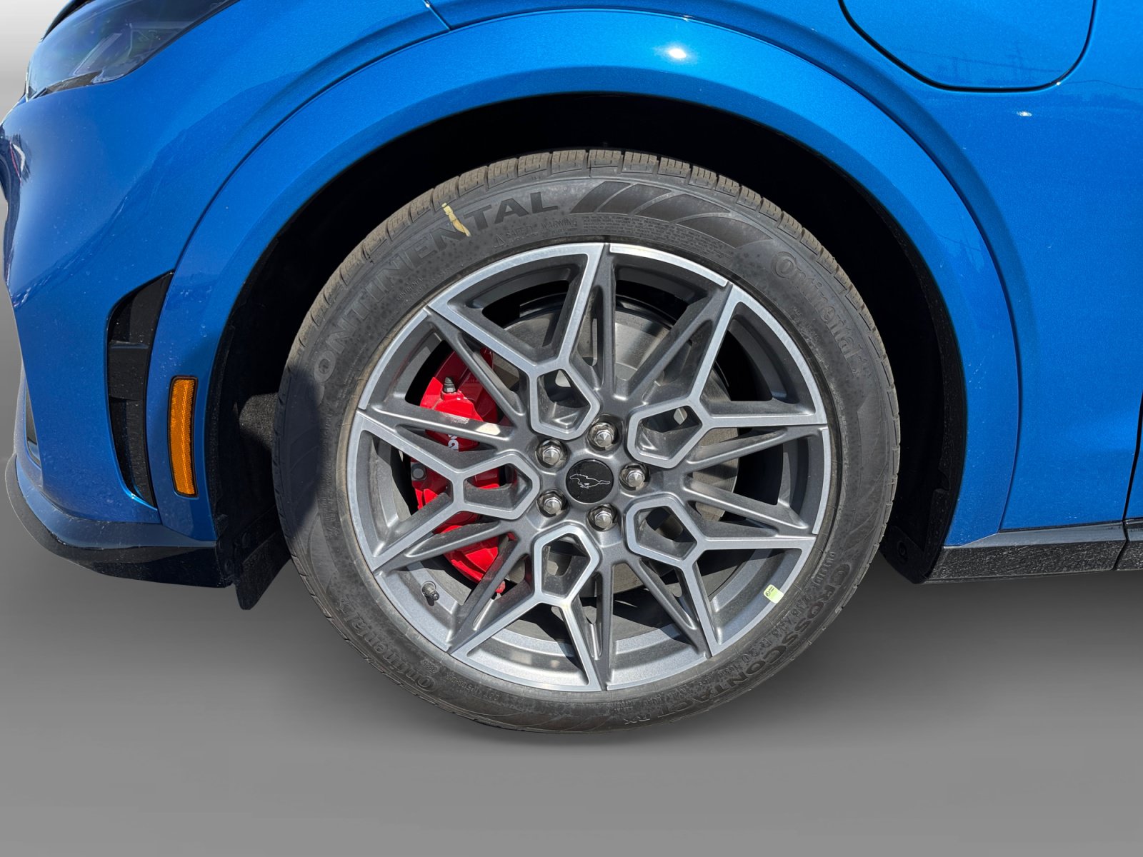 New 2026 Ford Mustang Mach-E GT AWD/4WD image 9