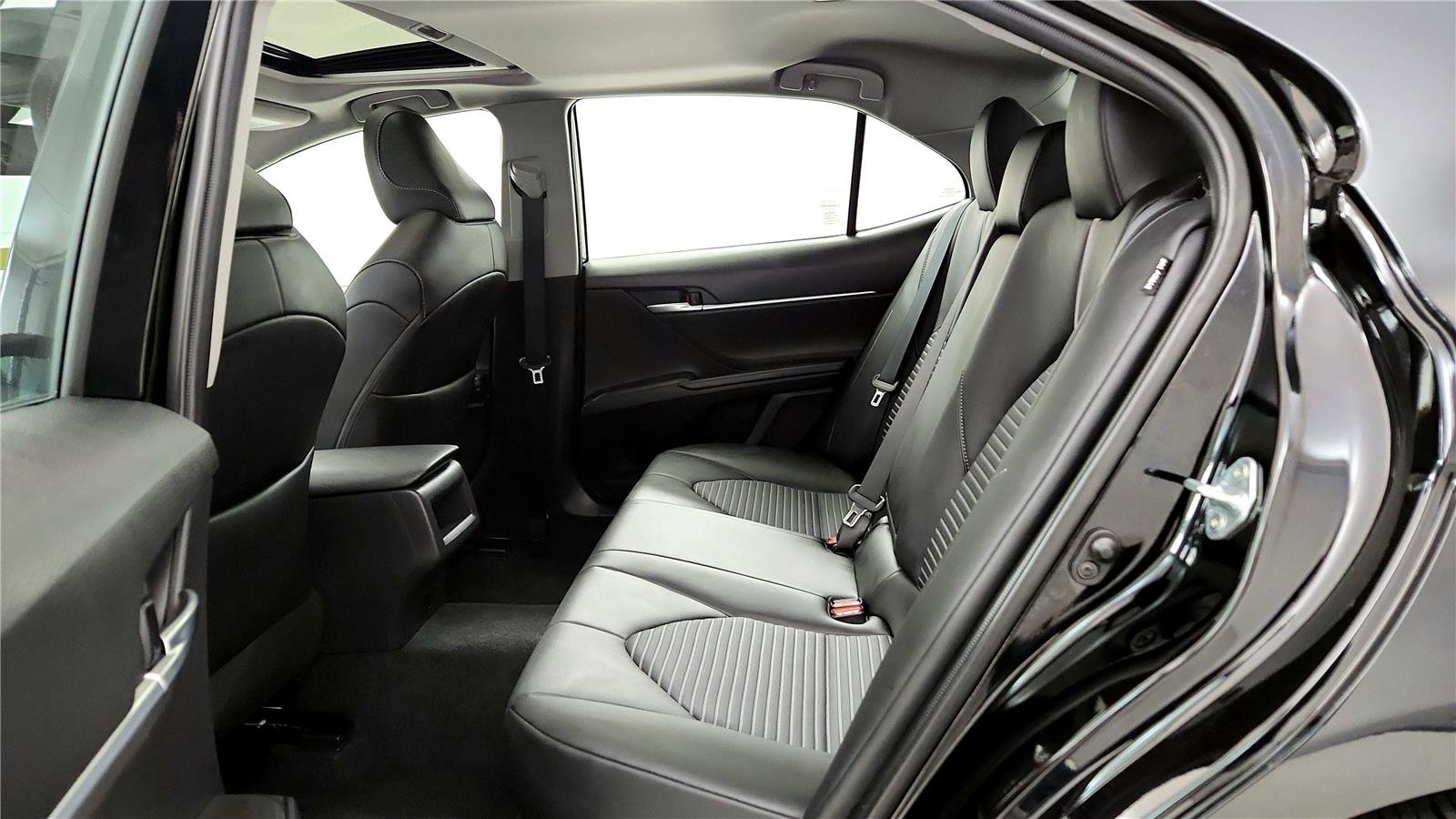 Certified 2023 Toyota Camry SE w/ Cold Weather Package image 29