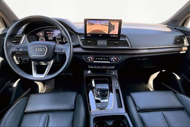 Used 2023 Audi Q5 2.0T Premium Plus w/ Premium Plus Package AWD/4WD image 15