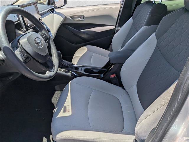 Used 2020 Toyota Corolla LE w/ Carpet Mat Package (TMS) FWD image 14