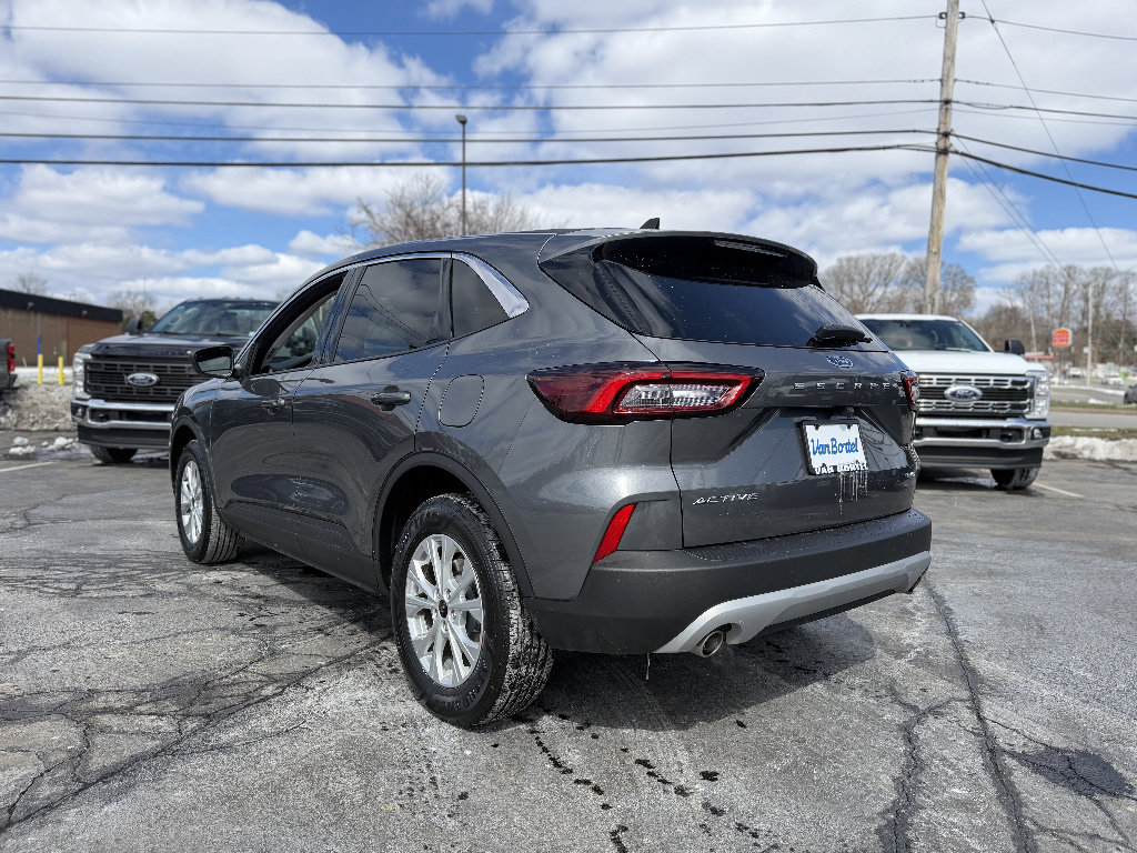 Certified 2023 Ford Escape Active image 4
