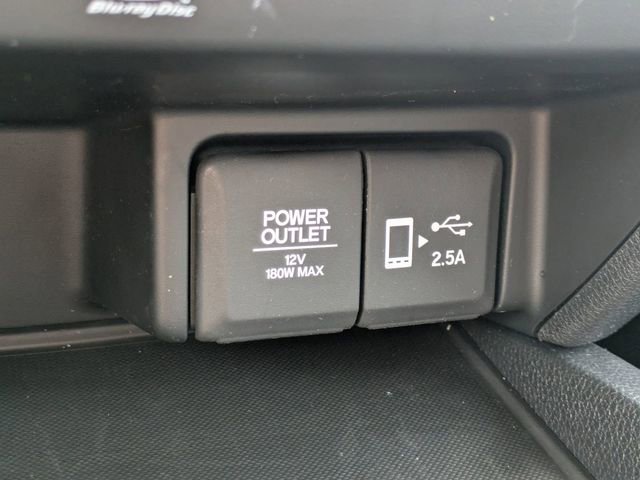 Certified 2022 Honda Pilot Touring image 27