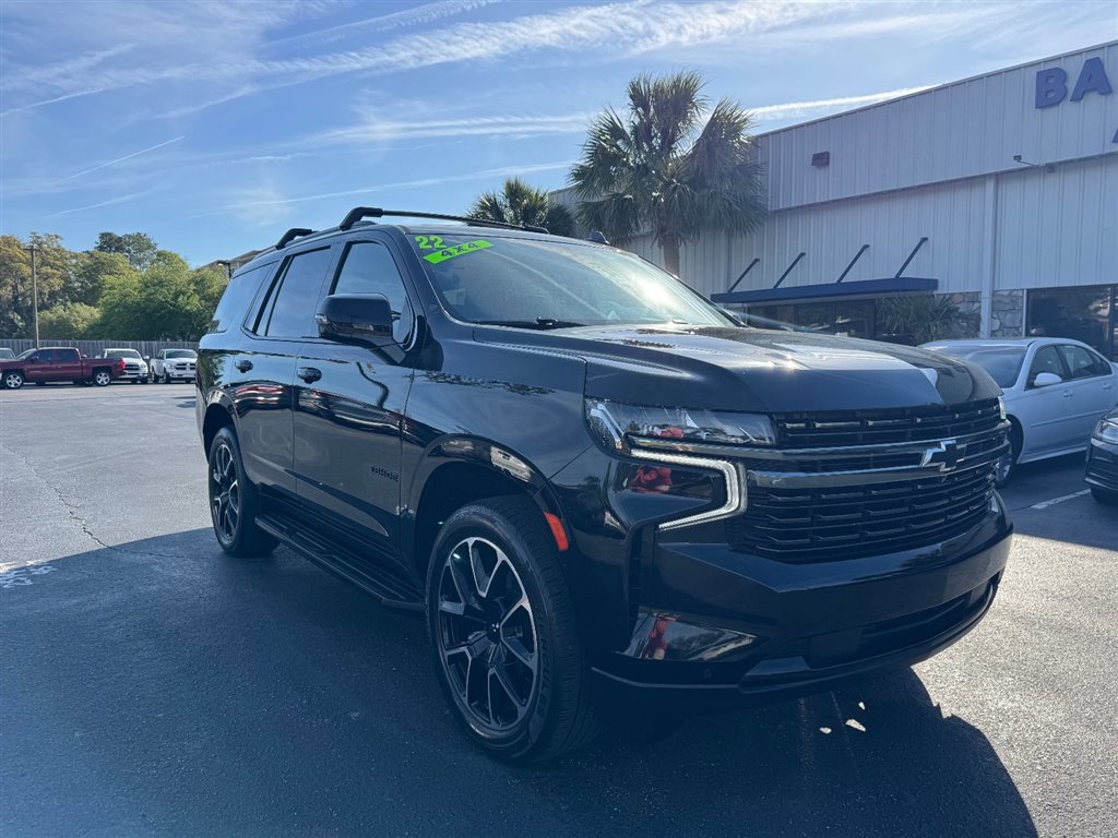 Used 2022 Chevrolet Tahoe RST w/ Luxury Package image 2