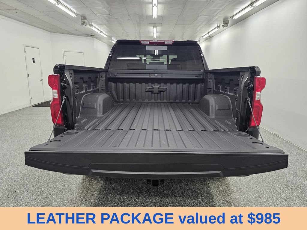 Used 2026 Chevrolet Silverado 1500 RST w/ Safety Package AWD/4WD image 7