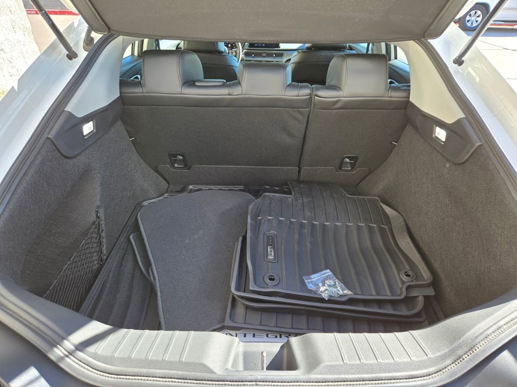 New 2026 Acura Integra image 16