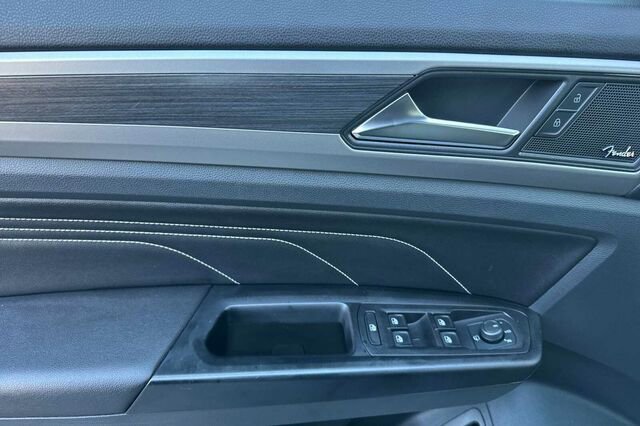 Used 2021 Volkswagen Atlas SEL Premium image 8