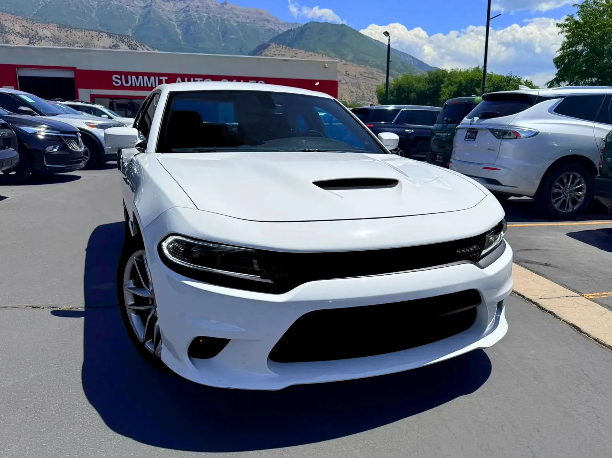 Used 2022 Dodge Charger GT AWD/4WD image 2