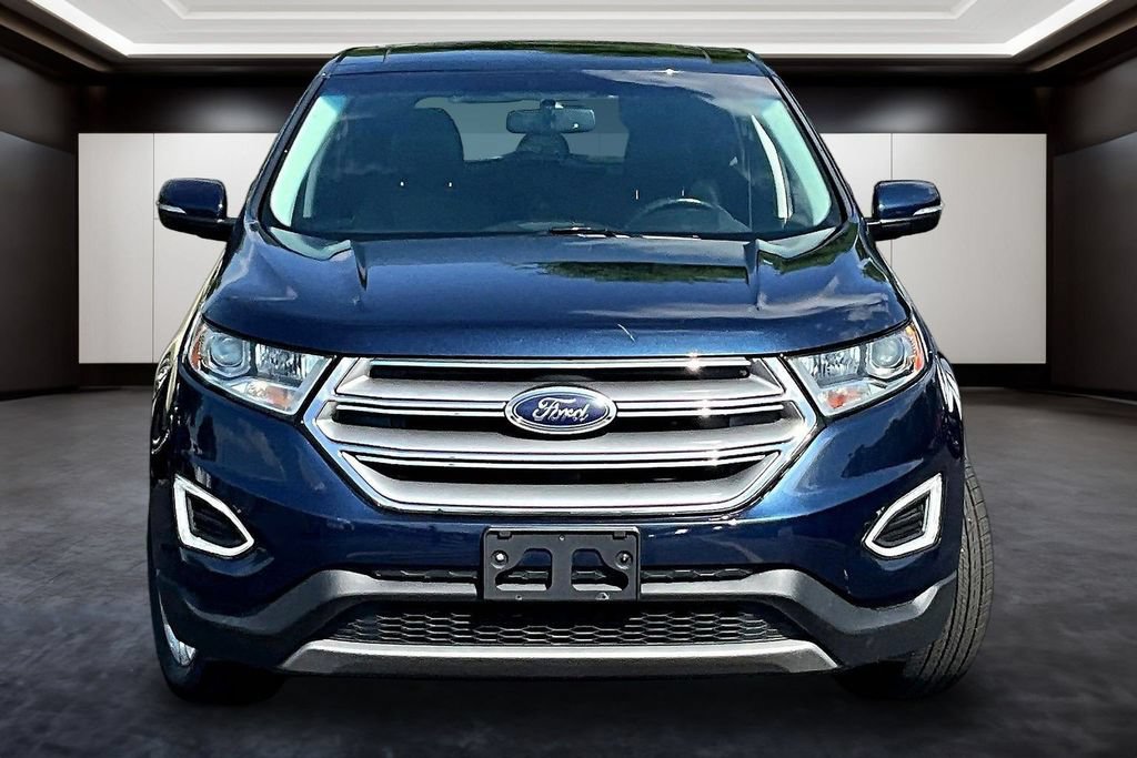 Used 2017 Ford Edge Titanium w/ Equipment Group 301A AWD/4WD image 2