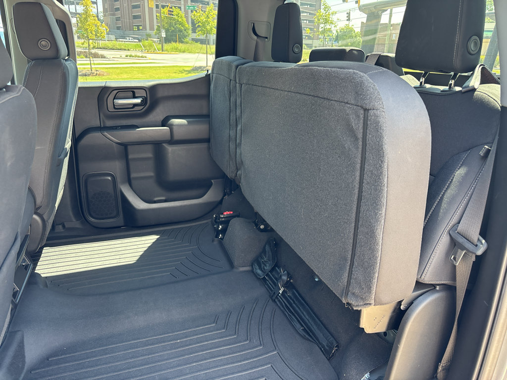 Used 2022 Chevrolet Silverado 1500 Custom Trail Boss w/ Safety Confidence Package AWD/4WD image 13