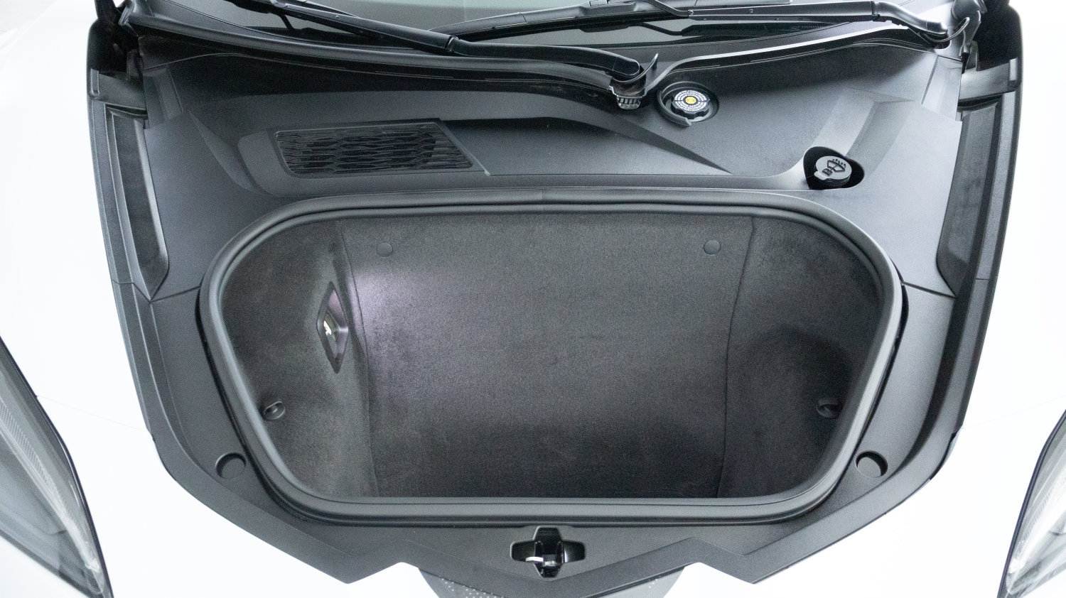Used 2024 Chevrolet Corvette Z06 RWD image 26