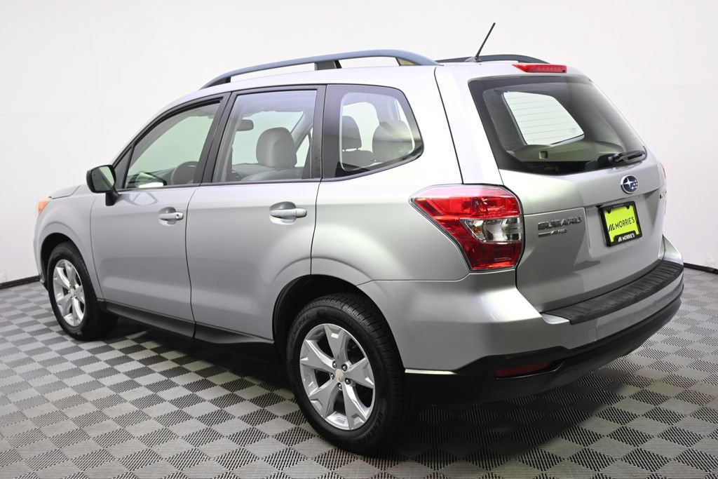 Used 2015 Subaru Forester 2.5i w/ Alloy Wheel Package AWD/4WD image 3